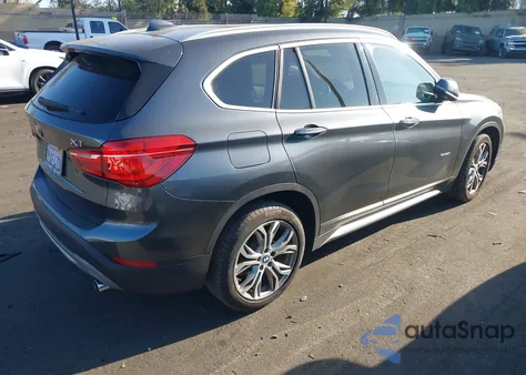 2017 BMW X1 xDrive28I из США, поврежденный, VIN WBXHT3Z32H4A56816